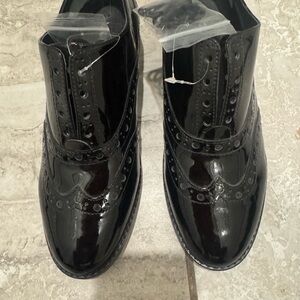 Vionic Classic Black Women’s Shoes